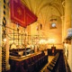 Staronová synagoga - bima a praporec